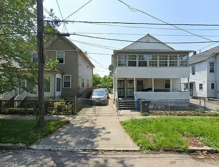 1st image of 1606 E 38th St