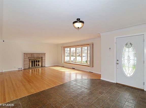 2nd image of 2340 N 77th Ct