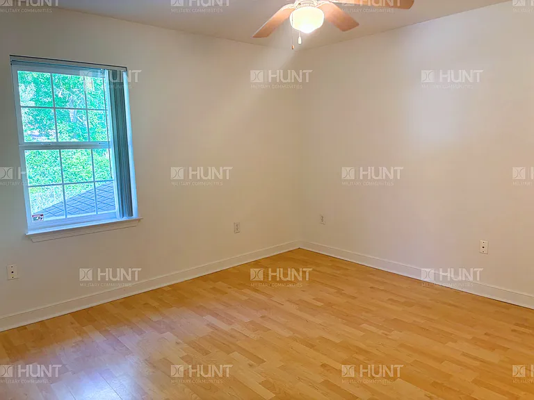 313 Willow Ln — Photo 8