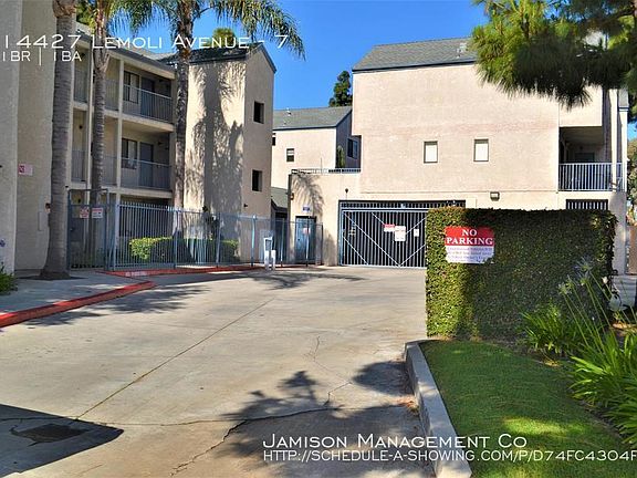 3rd image of 14427 Lemoli Ave APT 7