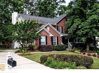 3237 Summit Glen Dr, Loganville, GA 30052