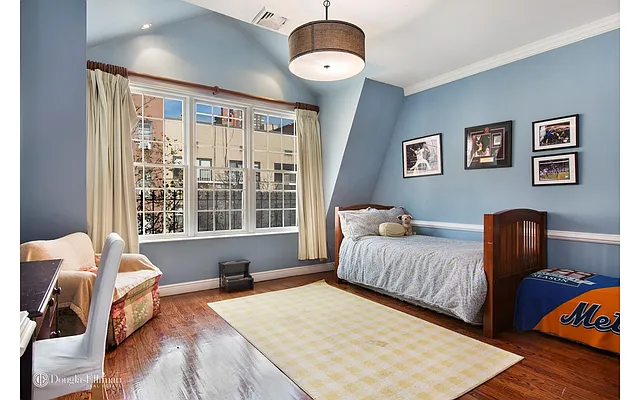 Sold by Douglas Elliman | media 12