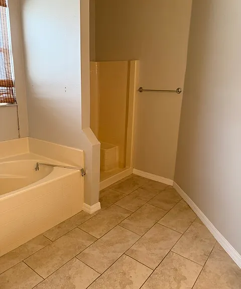 807 Palermo Ct — Photo 24