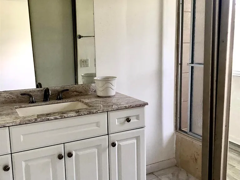 9233 SW 8th St #110 — Photo 16