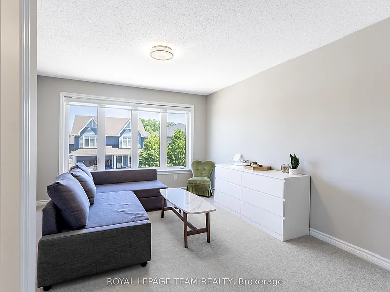 512 Breccia Hts — Photo 33