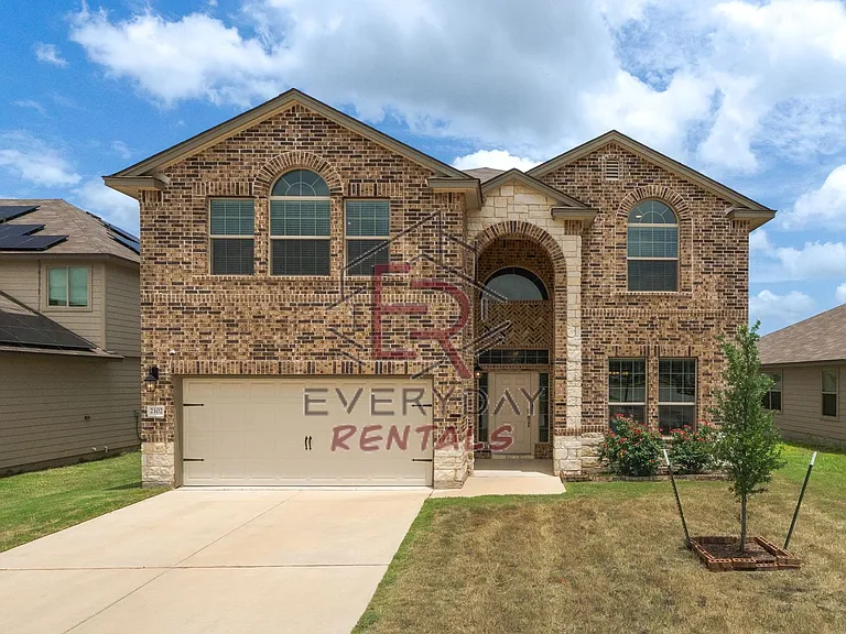 2102 Gadwall Way — Photo 1