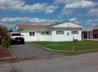 30 W Mullica Rd, Little Egg Harbor, NJ 08087