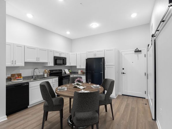 4003 S Manhattan Ave #417