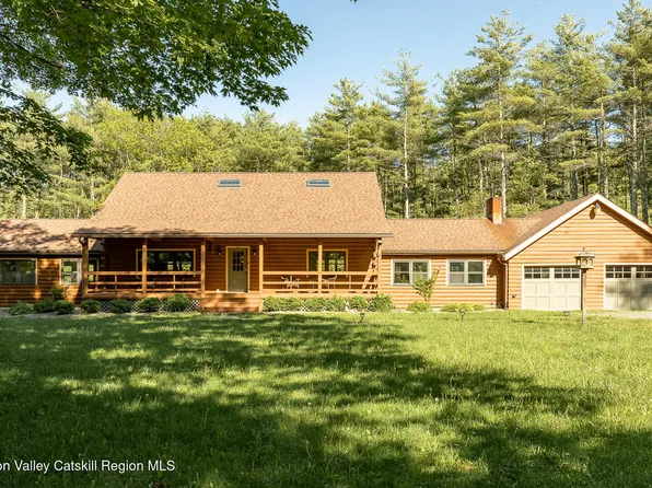 88 S Durham Estates Road, Cairo, NY 12405