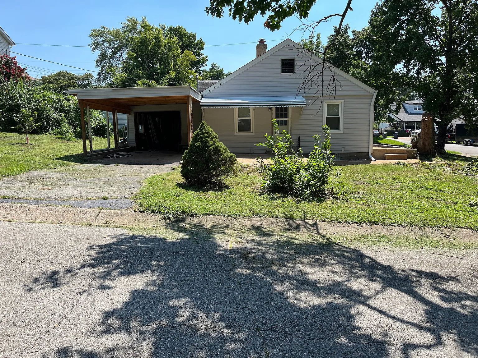 3 bed, 1.5 bath, 952 sqft, $2,000 — Photo 4