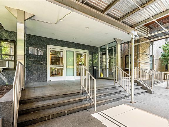 2nd image of 6 Fordham Hill Oval APT 12D
