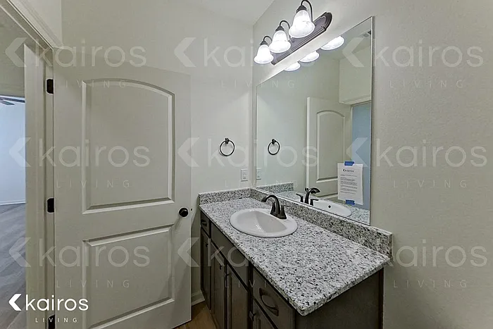 113 Teddy Ln — Photo 11