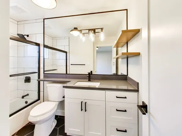 1249 Oak Grove Ave APT 5, Burlingame, CA 94010