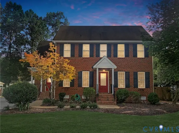 109 N Macon Ter, Ashland, VA 23005