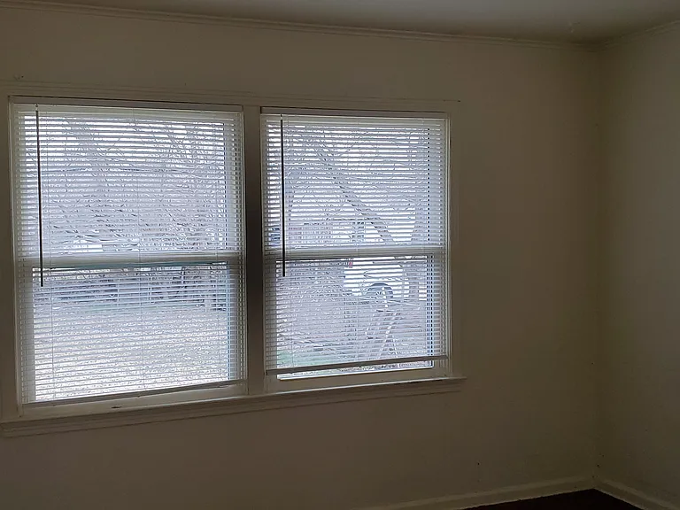 3337 E Virgin St — Photo 5
