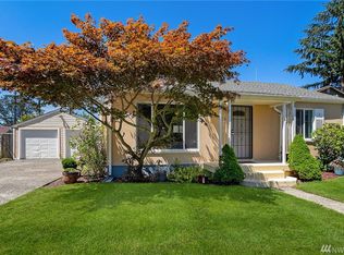 16 Oak Park Dr SW, Lakewood, WA