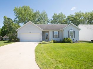 918 Copperfield Dr S, South Bend, IN 46614