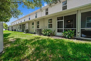 5246 Neil Dr — Photo 27