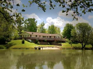 12476 Gordon Ln, Dillsboro, IN 47018