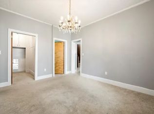 3 Taylor St #1, Holyoke, MA 01040