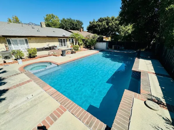 2780 Diana St, Pasadena, CA 91107