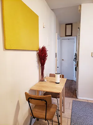 Rented by Signature Property Realty | media 26
