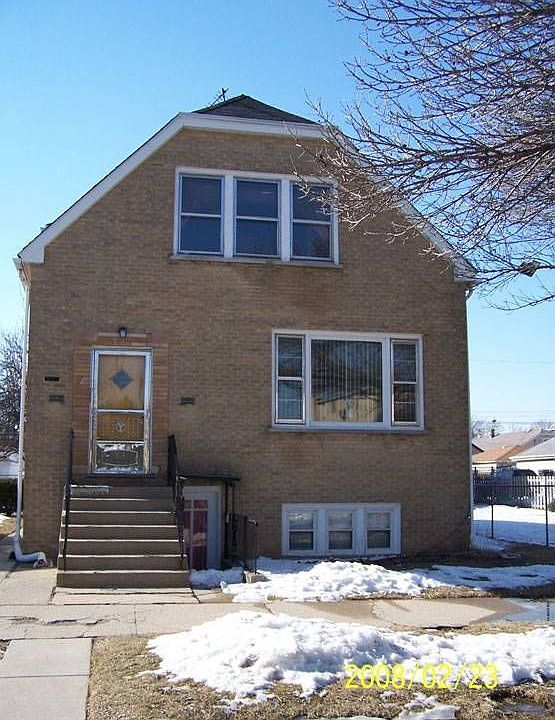 1st image of 2726 N Newcastle Ave