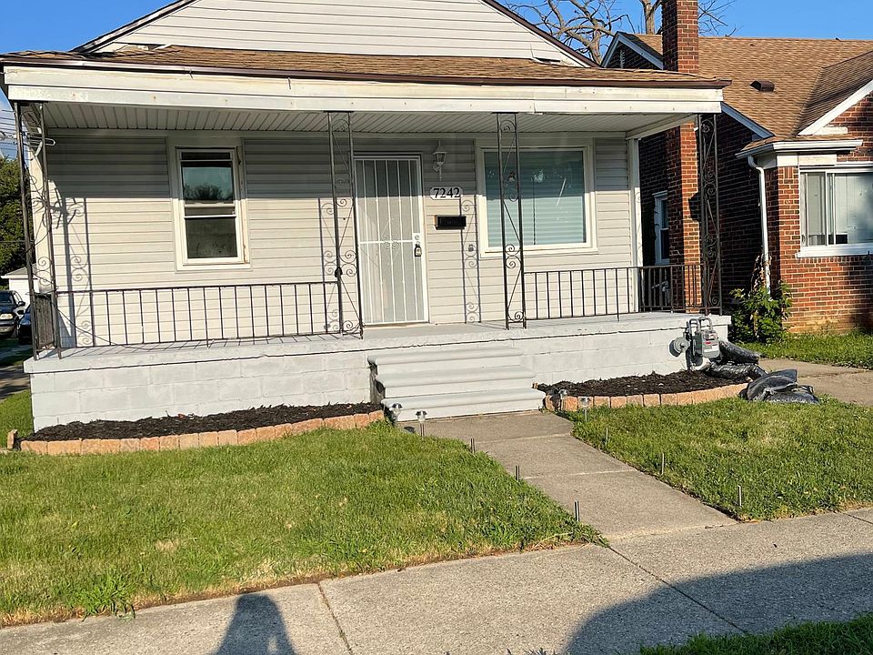 2nd image of 7242 Artesian St