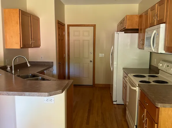 4905 Tucker St #2, Midland, MI 48640