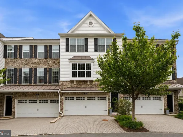 203 Corvus Cir, Media, PA 19063