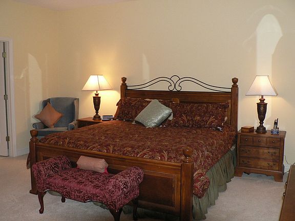 Master Suite-Downstairs