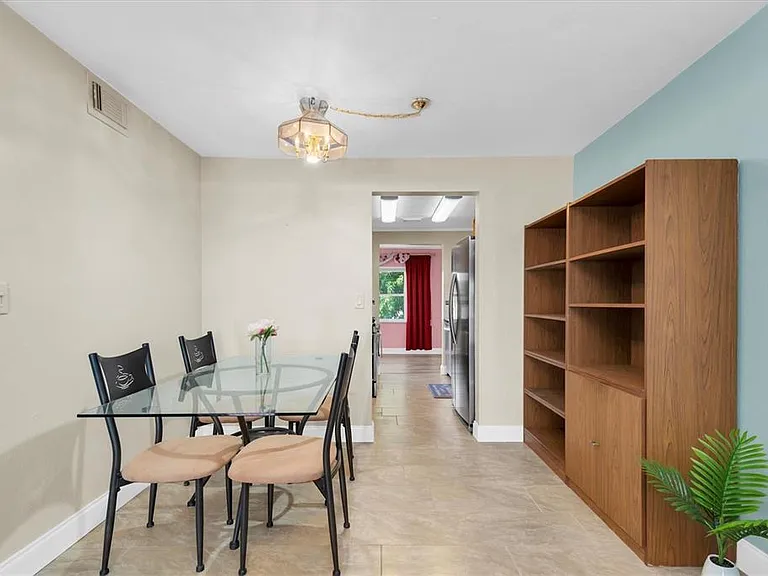 10032 65th Ave N #24 — Photo 11