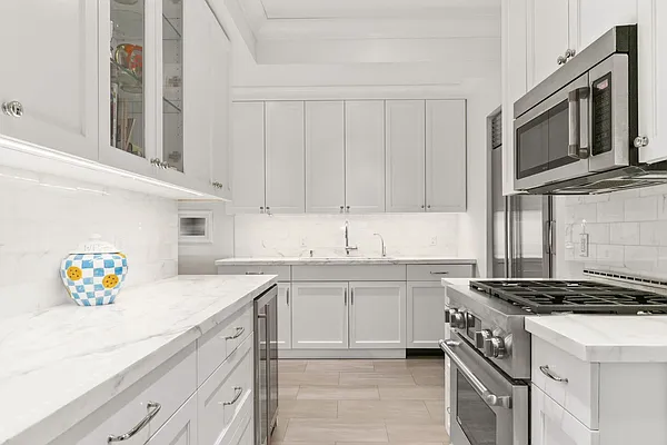 Sold by James Development Corp | media 3