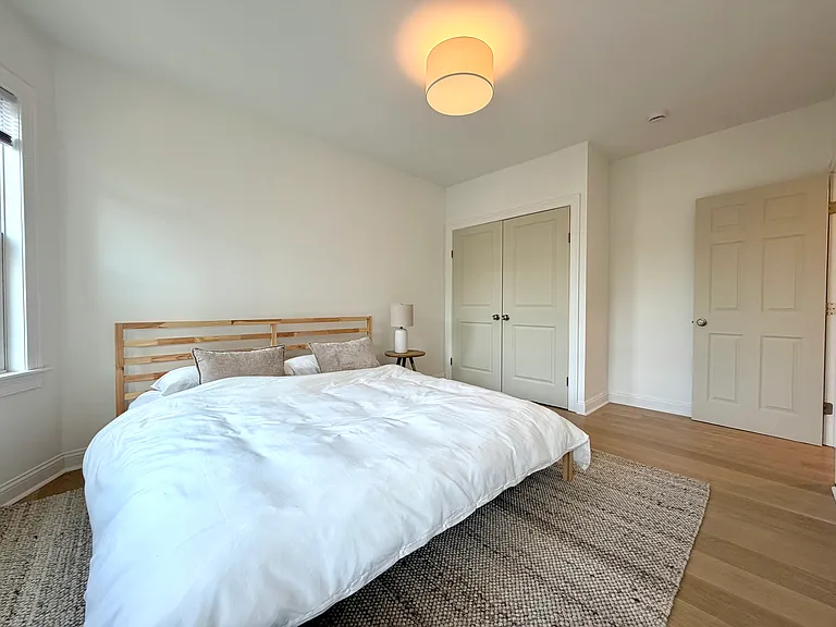 8 Fox St #2 — Photo 16