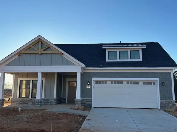 3060 Five Creek Rd, Charlotte, NC 28213