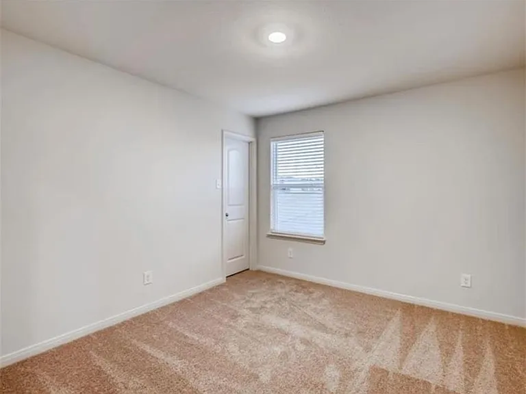 3895 Trail De Paris — Photo 11