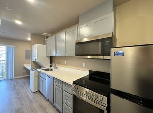 Park-4326, Tacoma, WA 98409