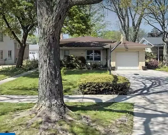 2606 Wilmette Ave photo 1