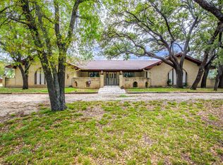 910 Deer Trl, Brownwood, TX 76801
