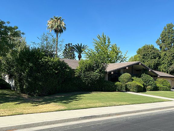 3rd image of 7609 De Colores Ct