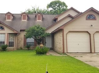 3218 Kempwood Dr, Sugar Land, TX 77479