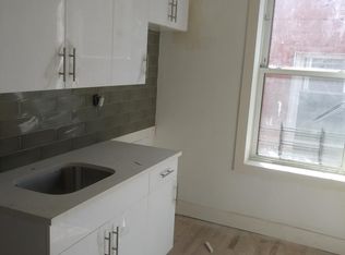 643 E 242nd St, Bronx, NY 10470