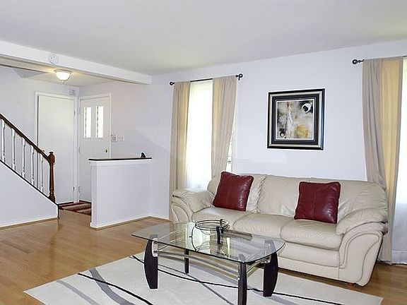 Living Room2