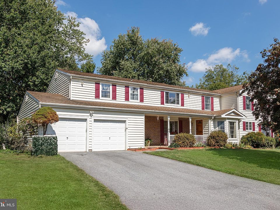 1st image of 8 Beau Mondes Ct