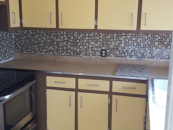 4th image of 750 Burlington Ave N APT 2G
