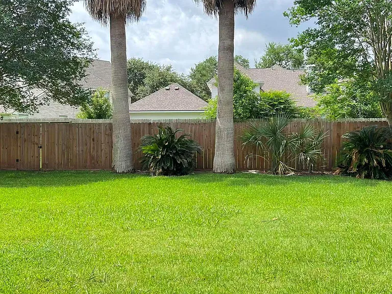 5531 Cranston Ct — Photo 33