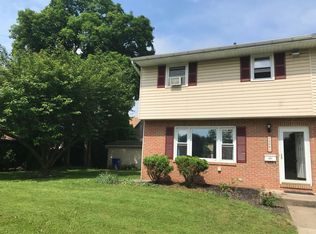 204 S Elm St, Robesonia, PA 19551