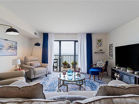 4th image of 100 E Ocean View Ave APT 912