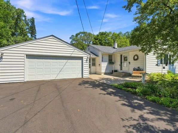 1425 Rice Creek Rd NE, Fridley, MN 55432