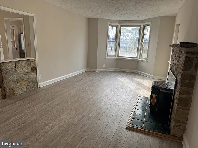 11415 Eastern Ave — Photo 6